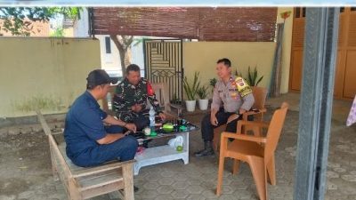 Babinkamtibmas dan Babinsa Wilkum Loh bener Sambangi Warga Sinergitas Tanpa Batas