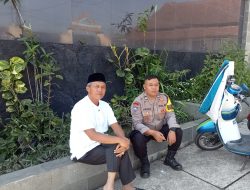 Datangi Masyarakat Binaan : Bhabinkamtibmas Polsek Paseh Titipkan Himbauan Kamtibmas