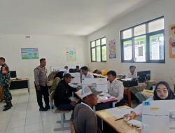 Bhabinkamtinmas Desa Cibiru Hilir kompak bersama Babinsa Kunjungan Silaturahmi ke SMPN 5 Cileunyi, Pastikan Lingkungan Sekolah Aman dan Kondusif