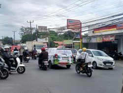 GATUR SIANG POLSEK MARGAHAYU HADIRKAN KELANCARAN ARUS LALU LINTAS, WUJUD PELAYANAN PRIMA KEPADA MASYARAKAT