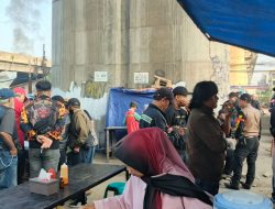 PAGUYUBAN CEPOT MOTAH INDONESIA DAN LSM PMPR INDONESIA BERANGKATKAN RATUSAN MASSA MENUJU AKSI PENYAMPAIAN ASPIRASI DI SOREANG, POLSEK MARGAHAYU LAKUKAN PENGAWALAN