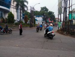 Personil Samapta Polsek Majalaya Melaksanakan Pengaturan Arulin di jln Laswi Mt
