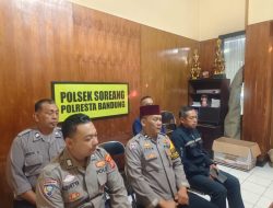Personel Polsek Soreang Ikuti Zoom Meeting Kegiatan Binrohtal di Masjid Baitul Muhaimin Polresta Bandung dengan Tema Kaifiyat Shalat Jama’ dan Qashar yang Benar