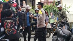 Datangi Warga : Anggota Binmas Polsek Cimenyan Polresta Bandung Gelar Sambang