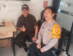 Gelar giat Sambang, Bhabinkamtibmas Polsek Cimenyan Ajak Warga Masyarakat Binaan Untuk Menjaga Keamanan
