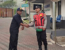 Datangi Wilayah : Personil Piket Polsek Cimenyan Rutin Gencarkan Patroli KRYD Saat Siang Hari