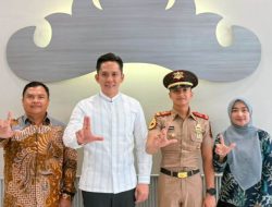 Putra Desa Merbau Mataram Lolos Akademi Angkatan Laut, Bupati Egi: Bukti Generasi Lampung Selatan Mampu Bersaing di Tingkat Nasional