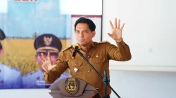 Jaga Status Lumbung Pangan Nasional, Bupati Lucky Hakim Dorong Modernisasi Pertanian di Indramayu