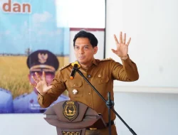 Jaga Status Lumbung Pangan Nasional, Bupati Lucky Hakim Dorong Modernisasi Pertanian di Indramayu