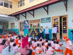 Tanamkan Literasi dan Karakter Sejak Dini, Perpusdes Pandawa Haurgeulis Hadirkan Program “Cacing Desa” di TK ABA
