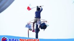 Panjat Pinang Semarak HUT ke-81 RI, Bupati Muba: Utamakan Keselamatan dan Kekompakan