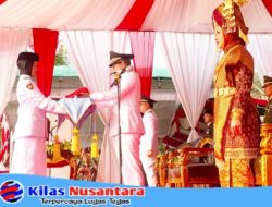 Bupati OKU Pimpin Upacara HUT RI ke-81, Sang Merah Putih Berkibar di Langit Bumi Sebimbing Sekundang