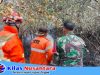 Aksi Sigap Personil Kodim 0401/Muba Padamkan Karhutlah Di Wilayah Binaannya
