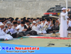 Bupati Dan Wakil Bupati Sholat Istisqa Bareng Masyarakat Di Pesantren Alfakhriya