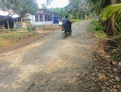 Akses Jalan Lintas Pagar Agung Bengkulu Tengah Hancur,Warga Tuntut Segera Diperbaiki Sebelum Timbul Korban Jiwa,