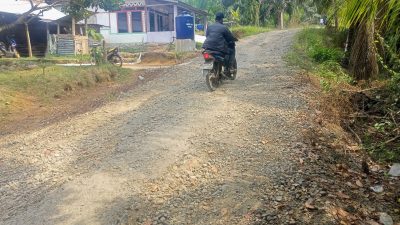 Akses Jalan Lintas Pagar Agung Bengkulu Tengah Hancur,Warga Tuntut Segera Diperbaiki Sebelum Timbul Korban Jiwa,