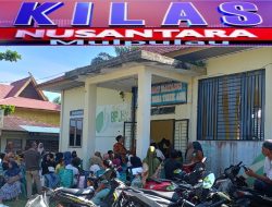 Desa Teluk Aur Salurkan Bantuan Pangan 30 Kg Beras Per KPM, Camat Rambah Samo dan Kades Muslim Hadiri Langsung