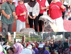 Desa Kebonsari Menggelar Gebyar Jalan Sehat dan Cek Sound Bersama Bule Jowo Dalam Rangka Memeriahkan HUT RI ke-81 Disambut Dengan Antusias dan Meriah Oleh Masyarakat