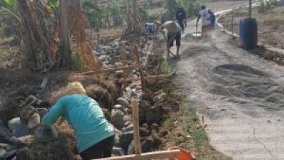 Perkuat Infrastruktur dan Antisipasi Longsor, Pemdes Tegalpanjang Bogor Tuntaskan Pembangunan TPT Tahap I 2026