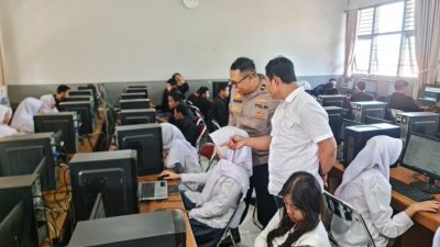 Polresta Bandung Edukasi 160 Pelajar SMAN 1 Cileunyi, Kenalkan Pemanfaatan dan Bahaya AI