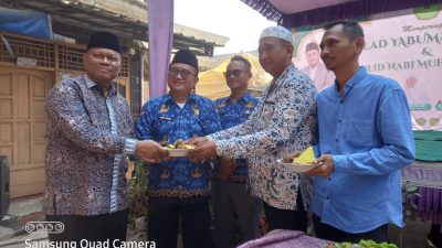 YABUMAR DESA LOMBANG GELAR SANTUNAN ANAK YATIM & SUNATAN MASSAL, KUWU H. PANDI HADIR DUKUNG KEBAIKAN & Peduli Kasih