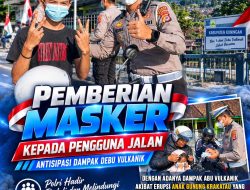 Kapolres Kuningan Peduli Akan Kesehatan Membagikan Masker Pada Pengguna Jalan Antisipasi Debu Vulkanik