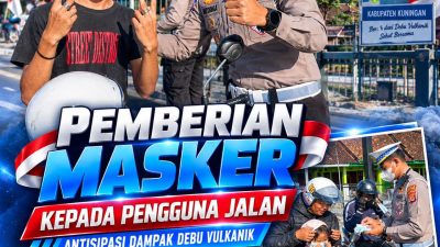 Kapolres Kuningan Peduli Akan Kesehatan Membagikan Masker Pada Pengguna Jalan Antisipasi Debu Vulkanik