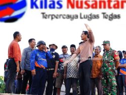 Tinjau Proyek Pembangunan Jembatan di Jatimulya,Bupati Lucky Hakim Minta Kendaraan Roda Dua dan Roda Empat yang Boleh Melintas