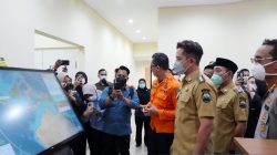 Tak Ingin Lengah Saat Anak Krakatau Mereda, Bupati Egi Pastikan Seluruh Kekuatan Respons Bencana Siap Digerakkan dari Pusdalops hingga Desa Pesisir