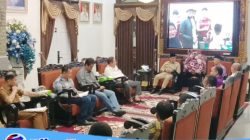 Bupati Teddy Tegaskan Pemkab OKU All Out Bela Nasib Ratusan Karyawan Mitra Ogan