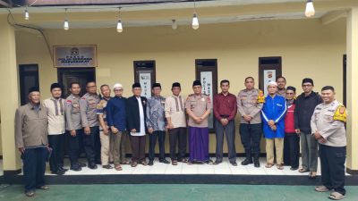 Kapolsek Majalaya Kumpul Bersama Da’i Kamtibmas Polsek Majalaya Perkuat Sinergi Jaga Kondusifitas
