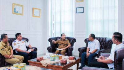 Terima Audensi PLN, Wali Kota Tebing Tinggi Minta Percepatan Listrik Kolam Renang Pemko dan Penerangan Jalan